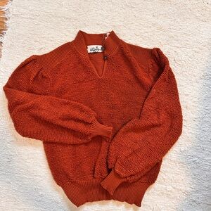 Alba Women's V-Neck Sweater in Rich Rust